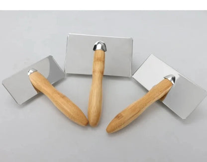 Peigne en Bois Massif pour Chat