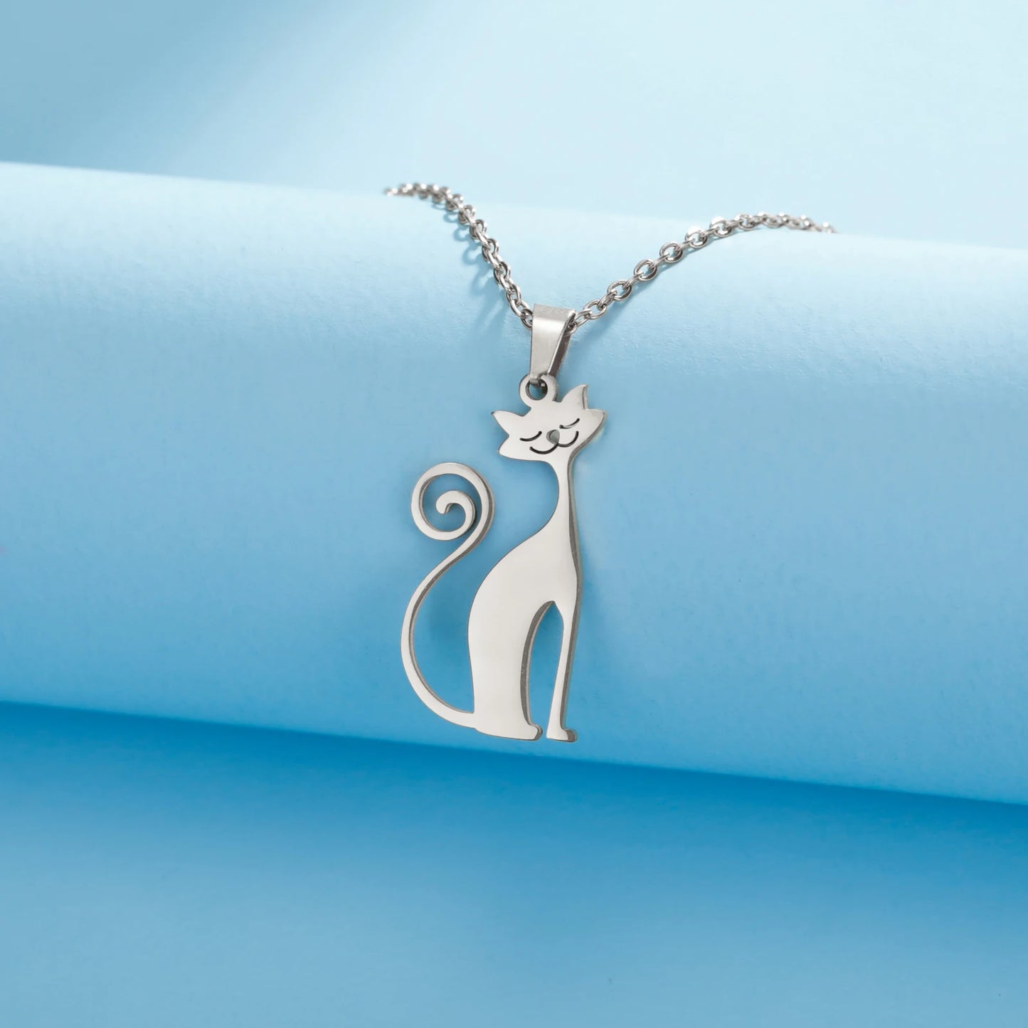 Pendentif L'élégance d'un Chat