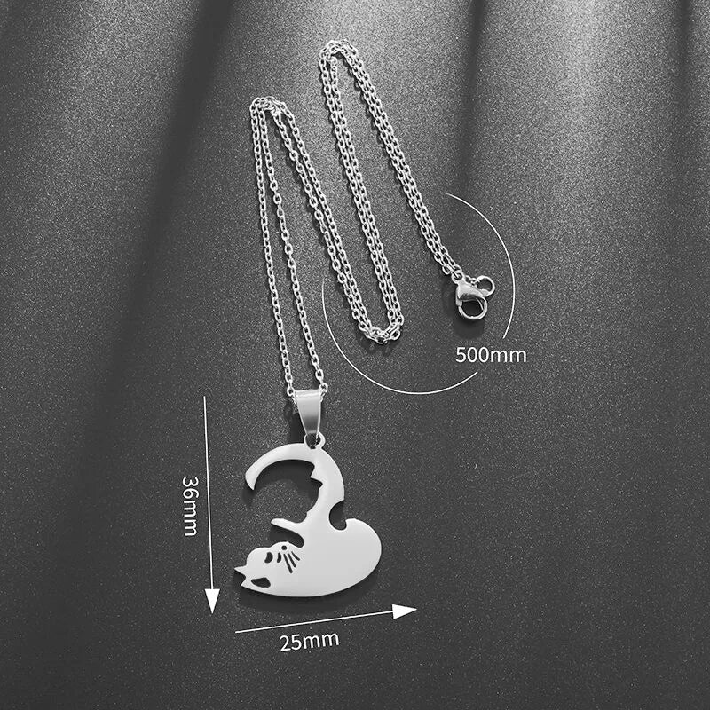 Colliers Pendentifs Chat Cœur Yin Yang : Symboles d'Amour et d'Harmonie